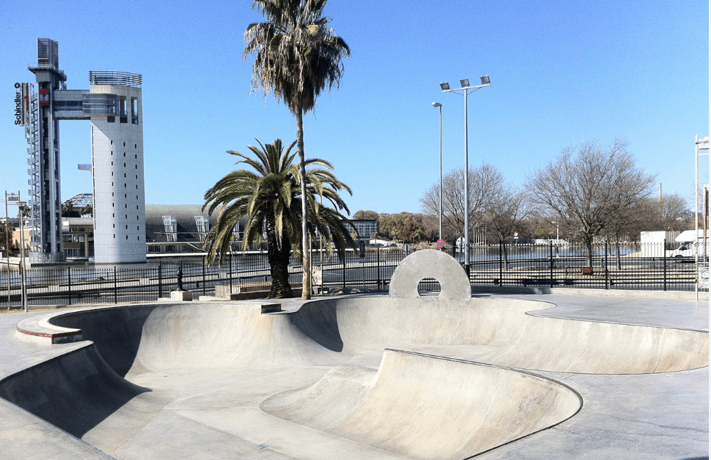 Skatepark Plaza de armas sevilla